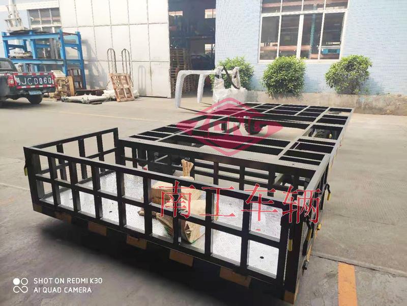4吨骨架式米兰网web版_米兰milan（中国）带小尾箱