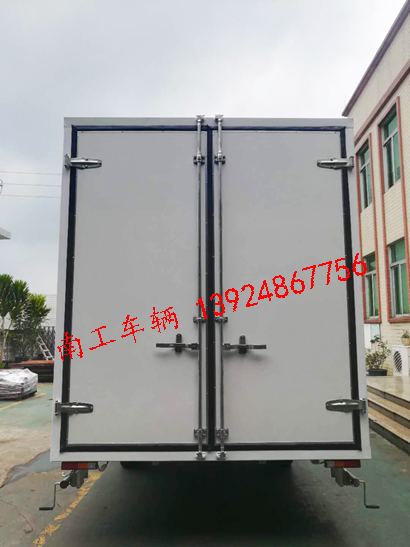 1.5吨白色厢式米兰网web版_米兰milan（中国）2I.jpg
