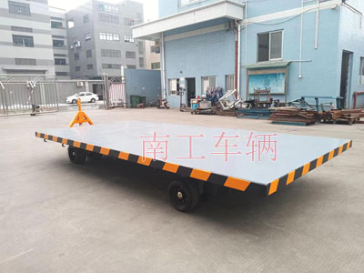 10吨中型牵引米兰网web版_米兰milan（中国）I.jpg