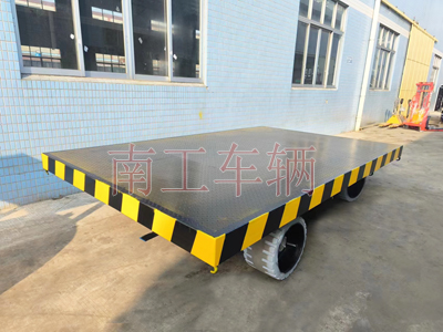 30吨重型米兰网web版_米兰milan（中国） 环保实心轮胎2I.jpg