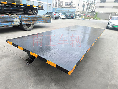 5吨全挂式米兰网web版_米兰milan（中国） 移动拖车底盘3I.jpg
