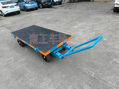 3吨小型米兰网web版_米兰milan（中国） 还橡胶垫工具车I.jpg