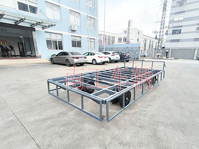 4吨骨架式米兰网web版_米兰milan（中国） 带下翻护栏工具拖车5I.jpg